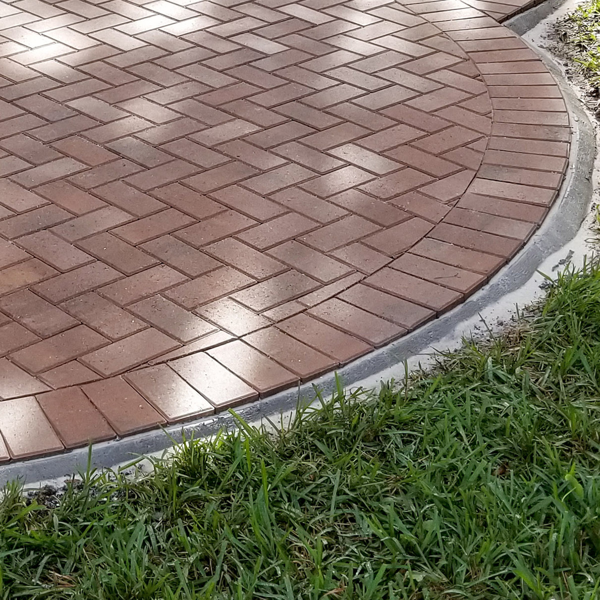 We create custom paver patios and more in South Tampa & Seffner, FL