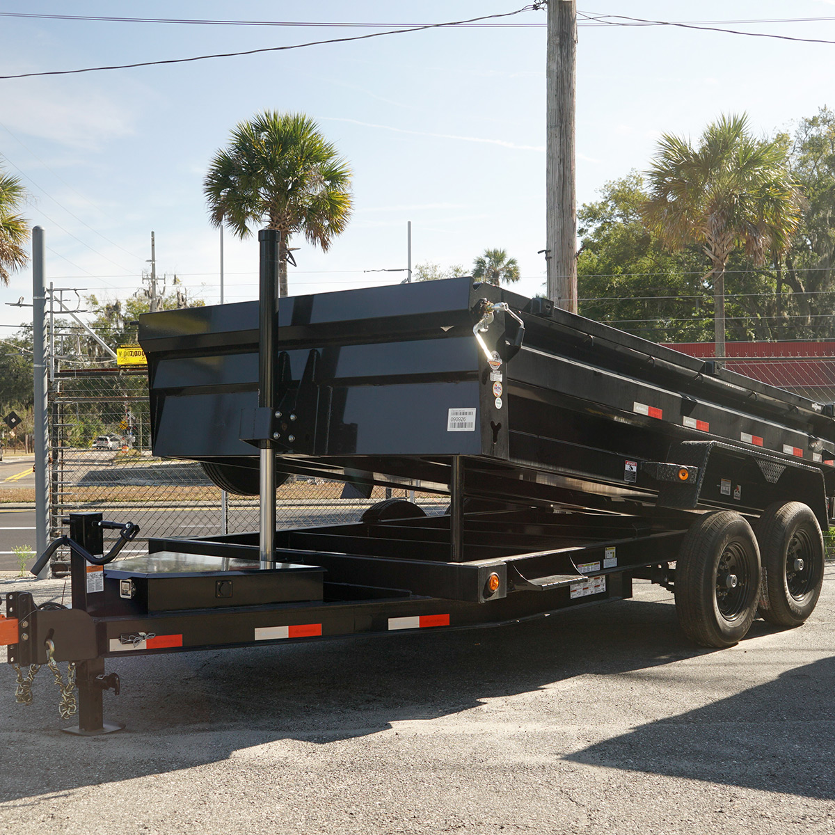Dump trailer rentals in Valrico & Winter Haven, FL