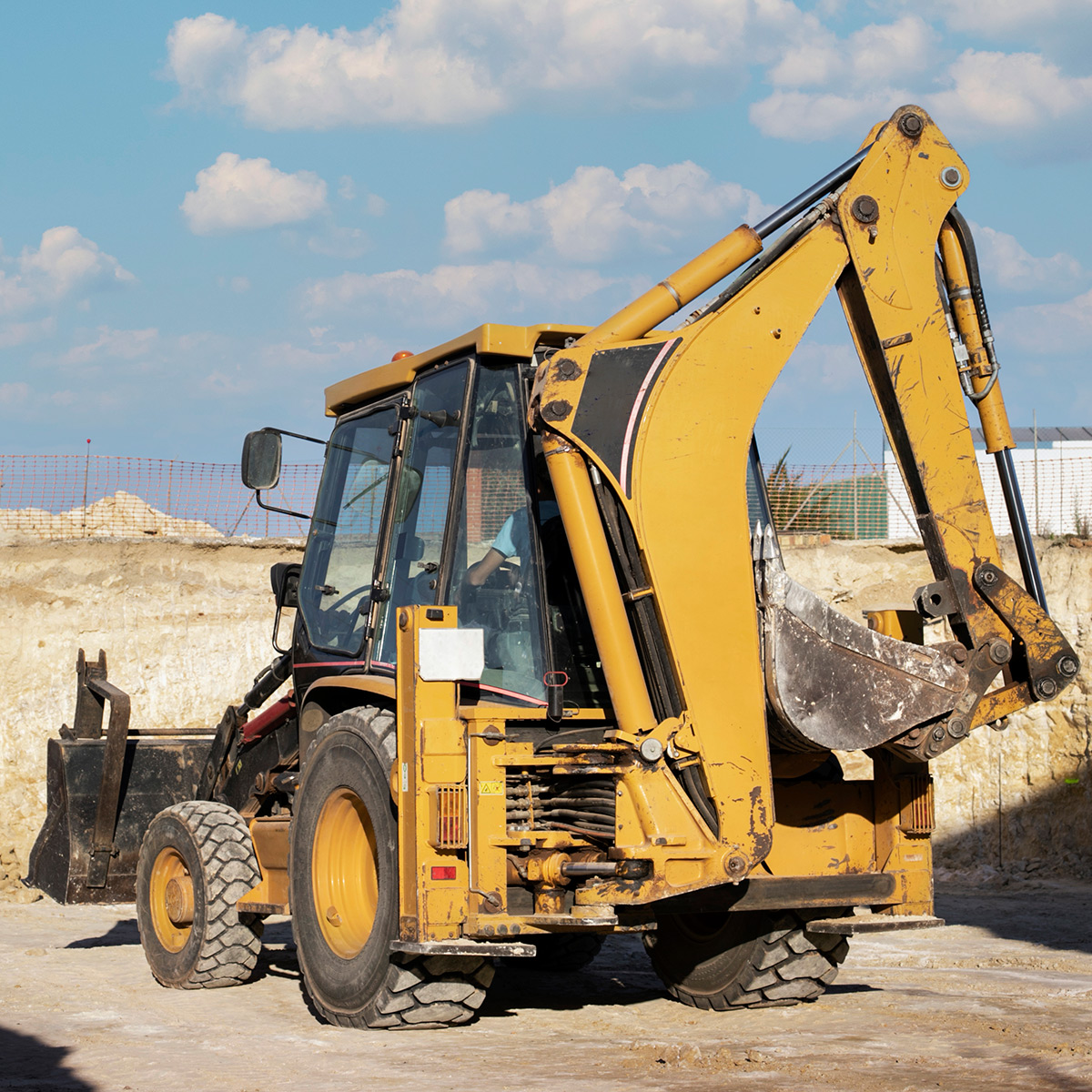 Excavator rentals in Winter Haven & Mulberry, FL