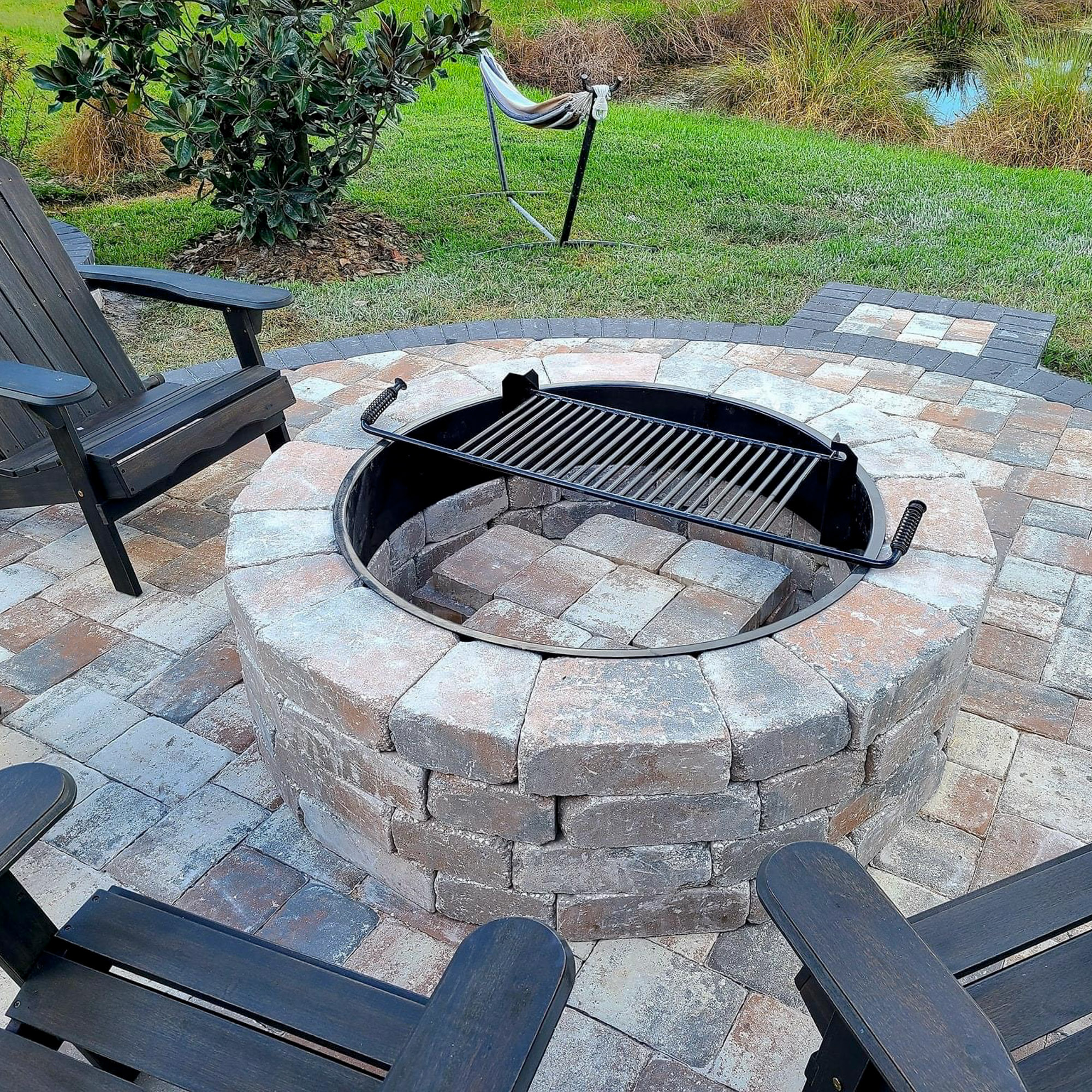 We build custom firepits in Wesley Chapel, FL